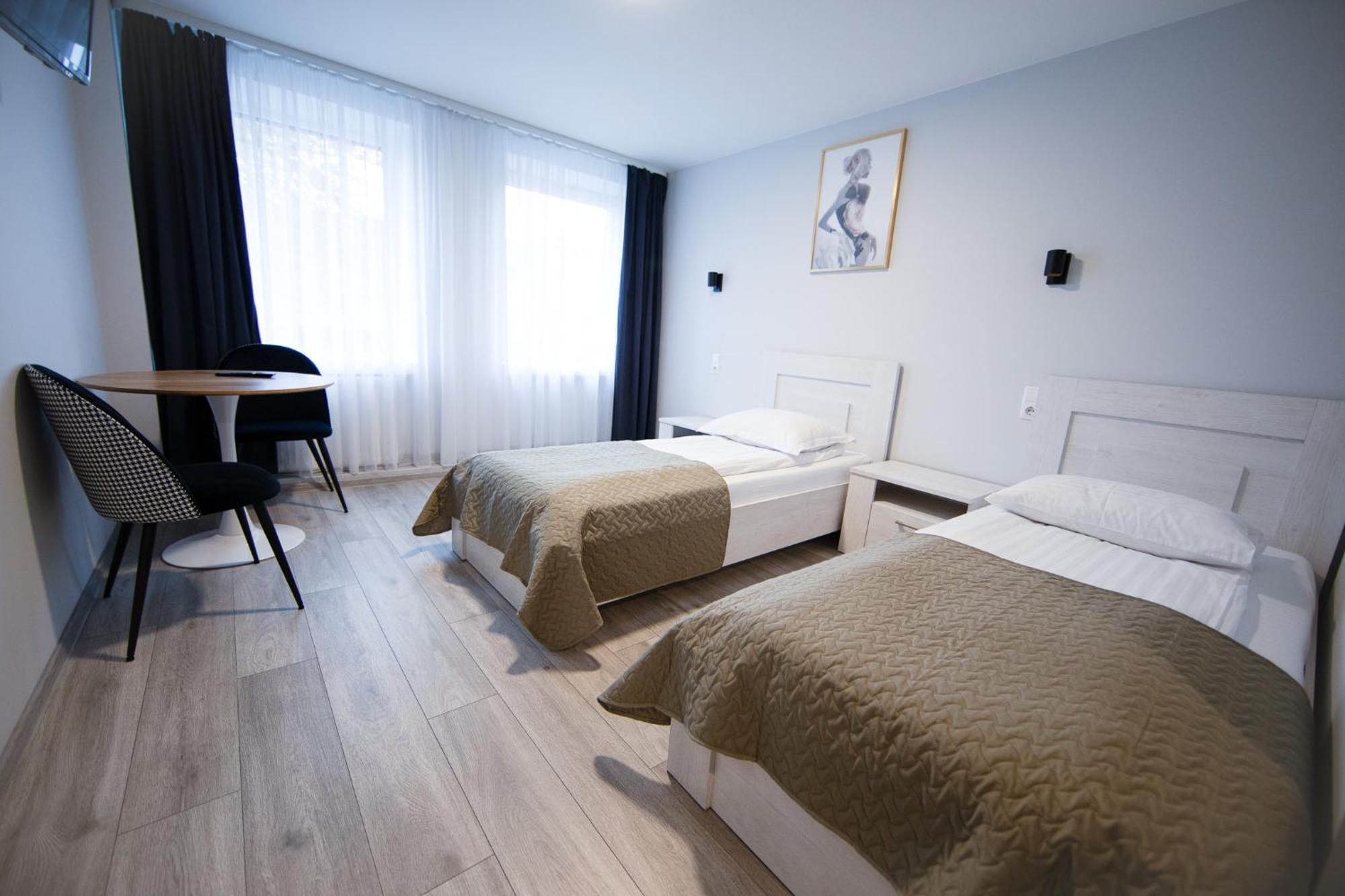Dzukija Hotel Алитус Экстерьер фото